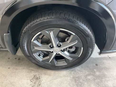 Certified 2024 Honda HR-V EX-L image 26