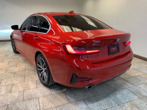 Used 2022 BMW 330i xDrive Sedan w/ Premium Package 2 AWD/4WD image 3