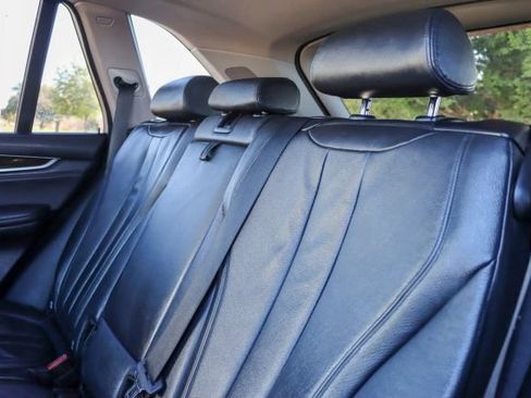 Used 2014 BMW X5 xDrive50i image 30