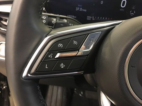 Used 2025 Buick Enclave Sport Touring image 39