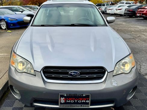 Used 2007 Subaru Outback 2.5i Limited image 4