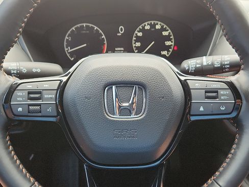 Used 2025 Honda HR-V Sport image 24