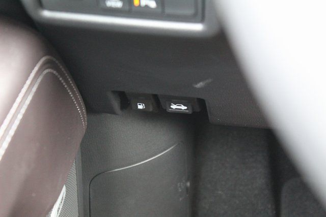 Certified 2025 MAZDA CX-5 Signature AWD/4WD image 21