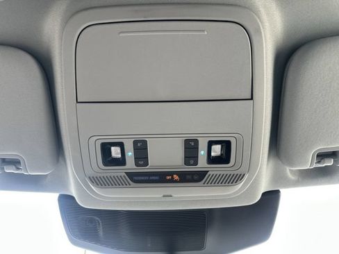 Certified 2023 Ford Explorer XLT w/ Equipment Group 202A AWD/4WD image 46