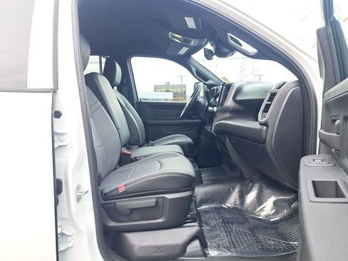 New 2026 RAM 3500 Tradesman image 17