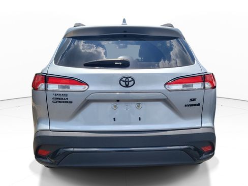 Used 2024 Toyota Corolla Cross AWD Hybrid image 6