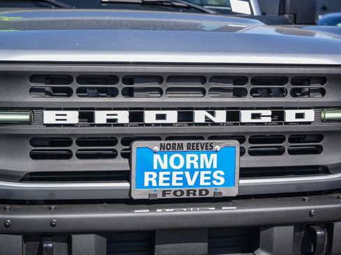 Used 2022 Ford Bronco Black Diamond AWD/4WD image 6