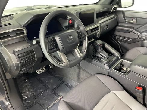 Used 2024 Toyota Tacoma TRD Sport AWD/4WD image 3