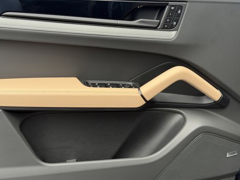 New 2026 Porsche Cayenne AWD/4WD image 20
