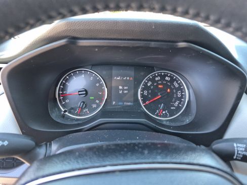 Used 2020 Toyota RAV4 XLE Premium AWD/4WD image 10