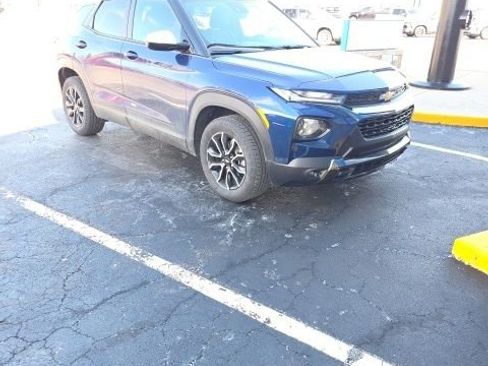 Used 2023 Chevrolet TrailBlazer ACTIV image 1