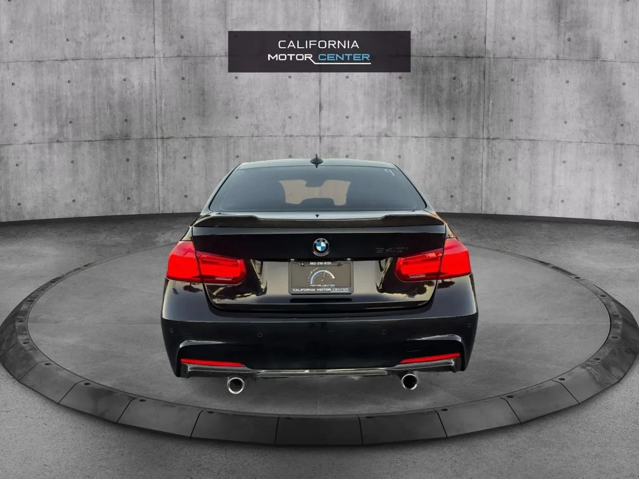 Used 2017 BMW 340i Sedan RWD image 6