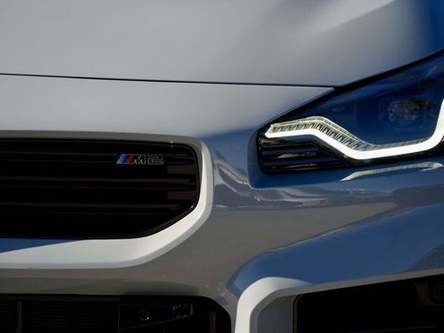 New 2025 BMW M2 w/ Lighting Package image 5
