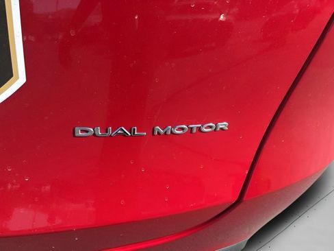 Used 2023 Tesla Model Y Long Range AWD/4WD image 14