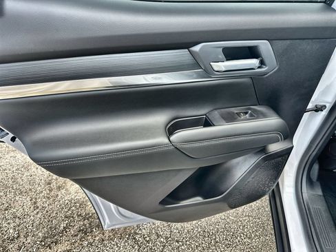 New 2026 GMC Terrain Elevation w/ Black Edition FWD image 15