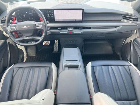 Used 2024 Kia EV9 GT-Line image 16