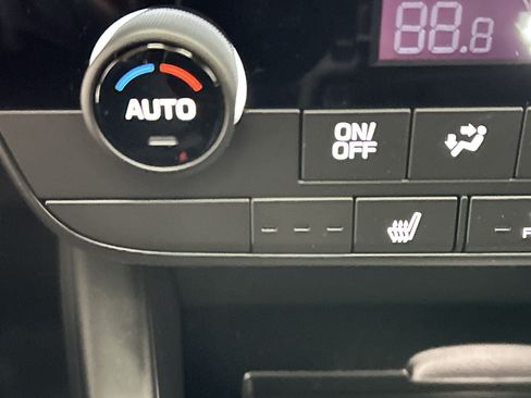 New 2026 Subaru Outback Limited AWD/4WD image 35