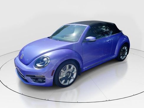 Used 2019 Volkswagen Beetle 2.0T SE FWD image 5