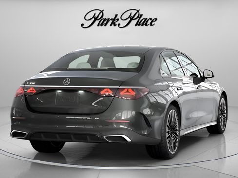 New 2026 Mercedes-Benz E 350 Sedan image 17