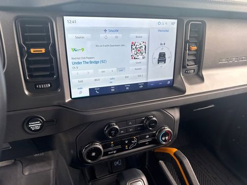 Used 2024 Ford Bronco Badlands image 20