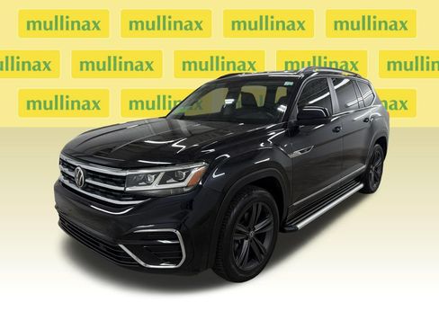 Used 2021 Volkswagen Atlas SE w/ Towing Package FWD image 14