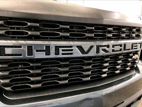 Used 2020 Chevrolet Silverado 1500 Custom w/ Custom Value Package image 29