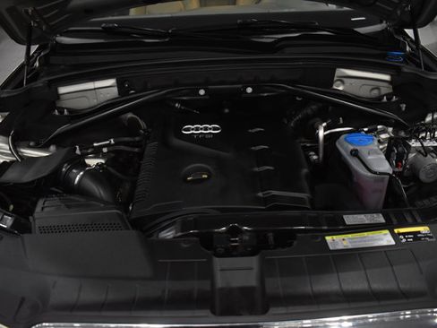 Used 2015 Audi Q5 2.0T Premium Plus w/ Technology Package image 35