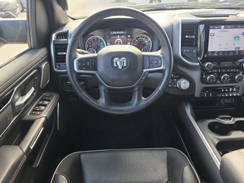 Used 2022 RAM 1500 Laramie AWD/4WD image 13