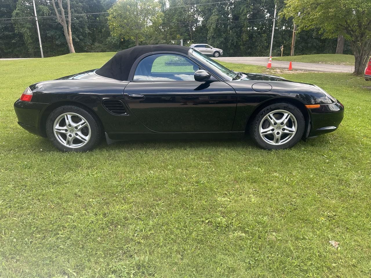 Used 2003 Porsche Boxster RWD image 3