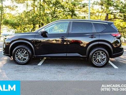 Used 2024 Nissan Rogue S FWD image 6
