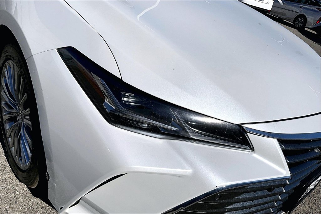 Used 2021 Toyota Avalon Limited w/ Advanced Safety Package FWD image 32
