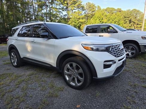 Used 2020 Ford Explorer Platinum w/ Premium Technology Package AWD/4WD image 5
