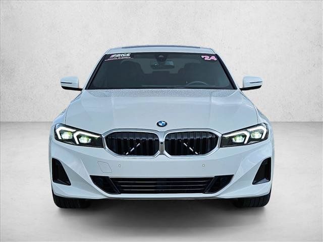 Used 2024 BMW 330i Sedan RWD image 2