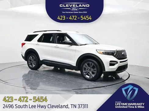 Used 2023 Ford Explorer XLT w/ Equipment Group 202A image 1