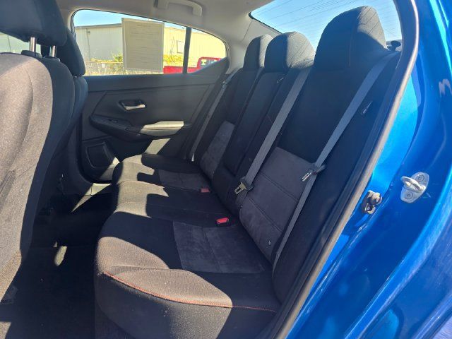 Used 2024 Nissan Sentra SR FWD image 13