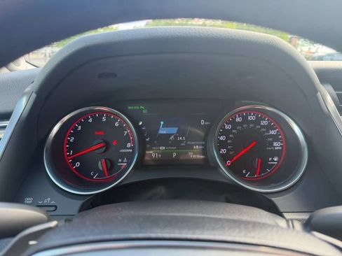 Used 2018 Toyota Camry XSE w/ Driver Assist Package FWD image 12