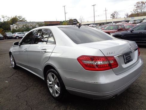 Used 2011 Mercedes-Benz E 350 4MATIC Sedan image 7