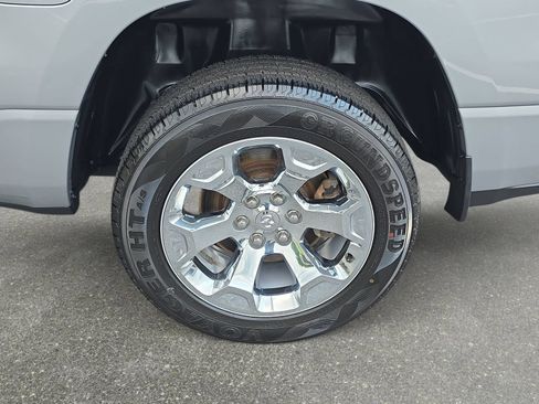 Used 2019 RAM 1500 Big Horn AWD/4WD image 32
