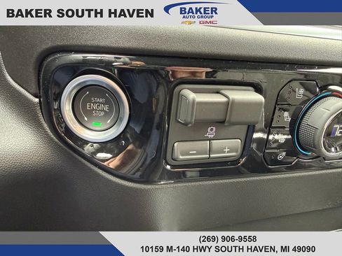 New 2026 Chevrolet Silverado 1500 High Country w/ Technology Package AWD/4WD image 34