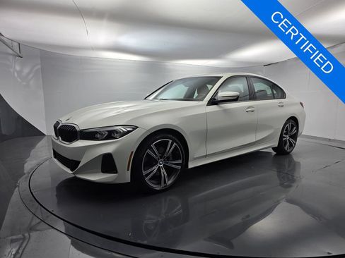 Used 2023 BMW 330i Sedan w/ Driving Assistance Package RWD image 8