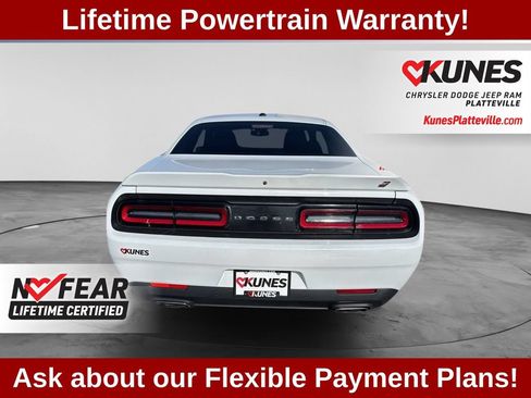 Used 2022 Dodge Challenger GT AWD/4WD image 12