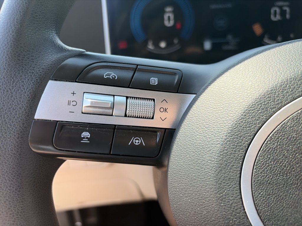 Used 2025 Hyundai Tucson SEL AWD/4WD image 20