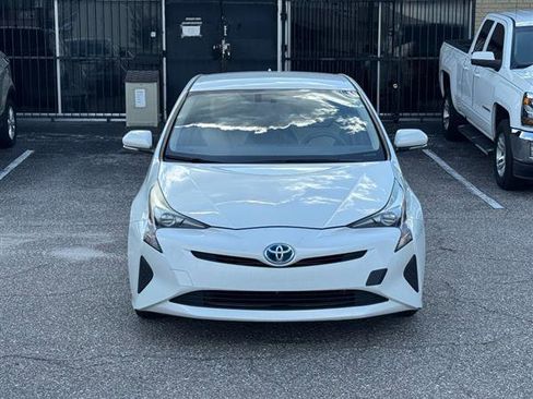 Used 2016 Toyota Prius Three FWD image 6