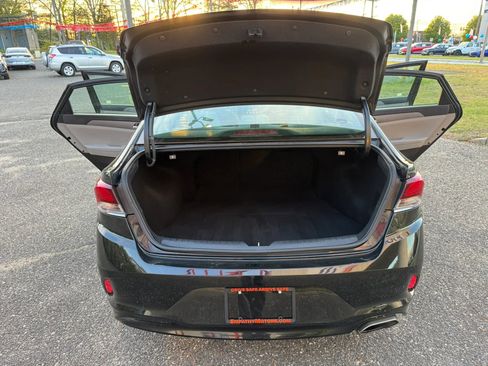 Used 2018 Hyundai Sonata SE FWD image 13