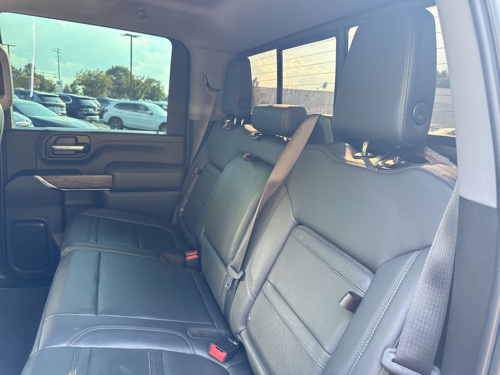 Used 2021 GMC Sierra 2500 Denali w/ Denali Ultimate Package AWD/4WD image 6