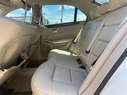 Used 2014 Mercedes-Benz E 350 4MATIC Sedan w/ Premium 1 Package image 13