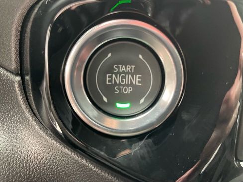 New 2026 GMC Sierra 1500 SLT w/ SLT Premium Package image 32