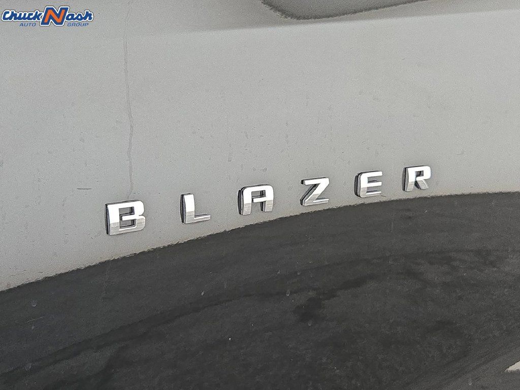Used 2026 Chevrolet Blazer LT FWD image 36