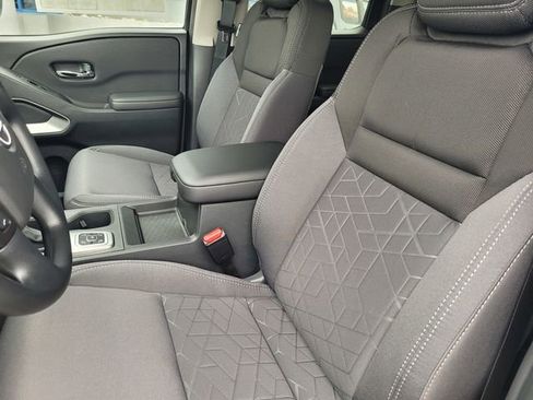 New 2026 Nissan Frontier SV w/ Tow Package image 8