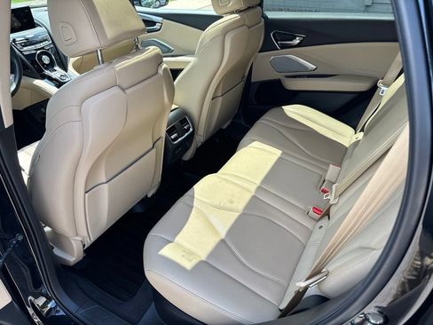 Used 2023 Acura RDX AWD w/ Technology Package image 17